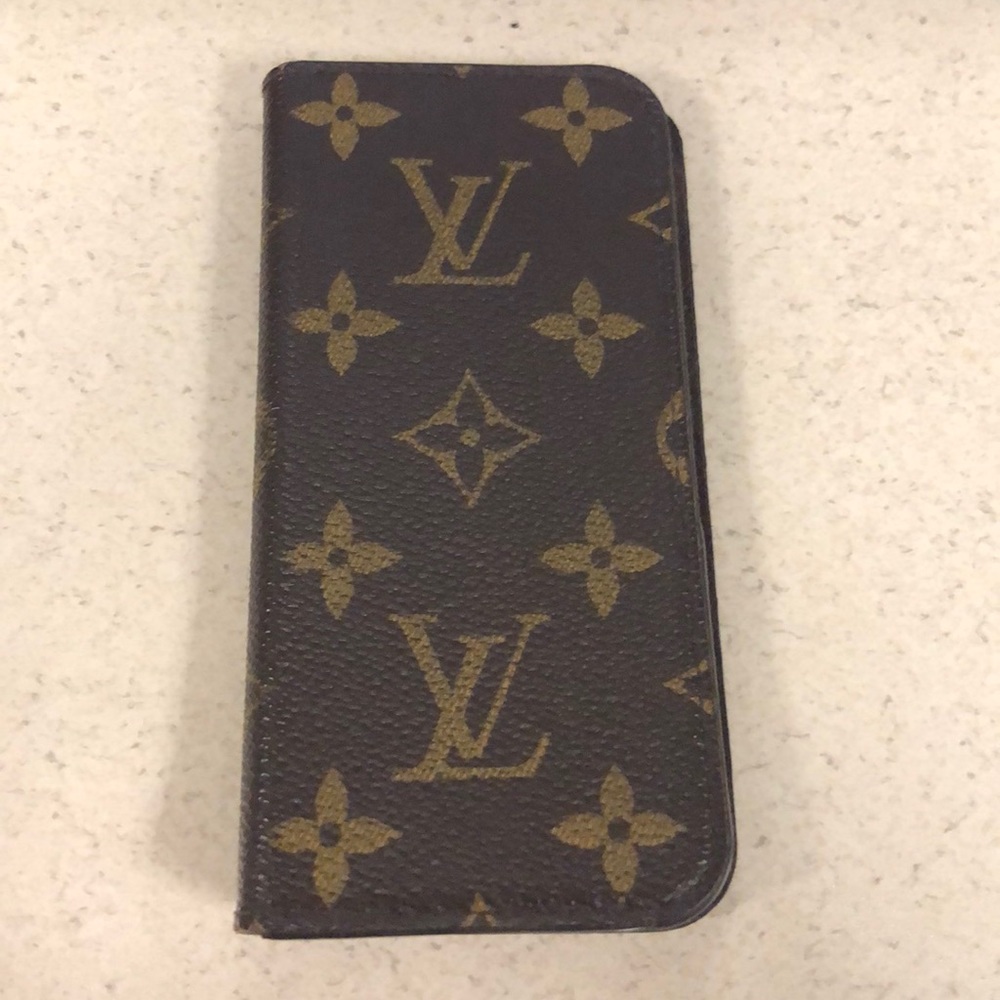 Louis Vuitton iPhone 6 case
